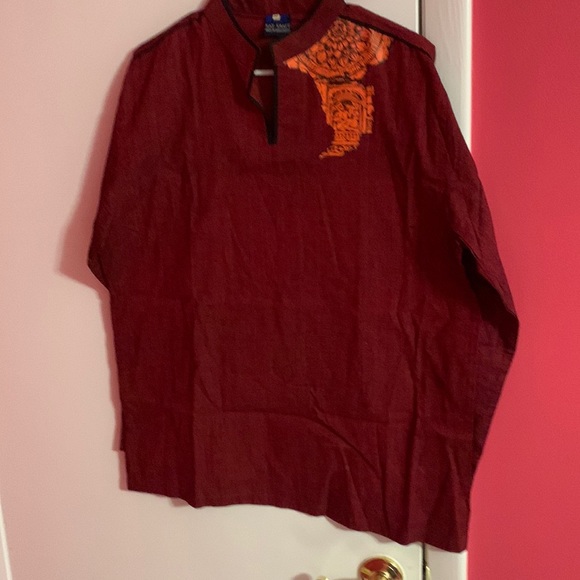 Indian contemporary men’s clothing - Picture 1 of 3